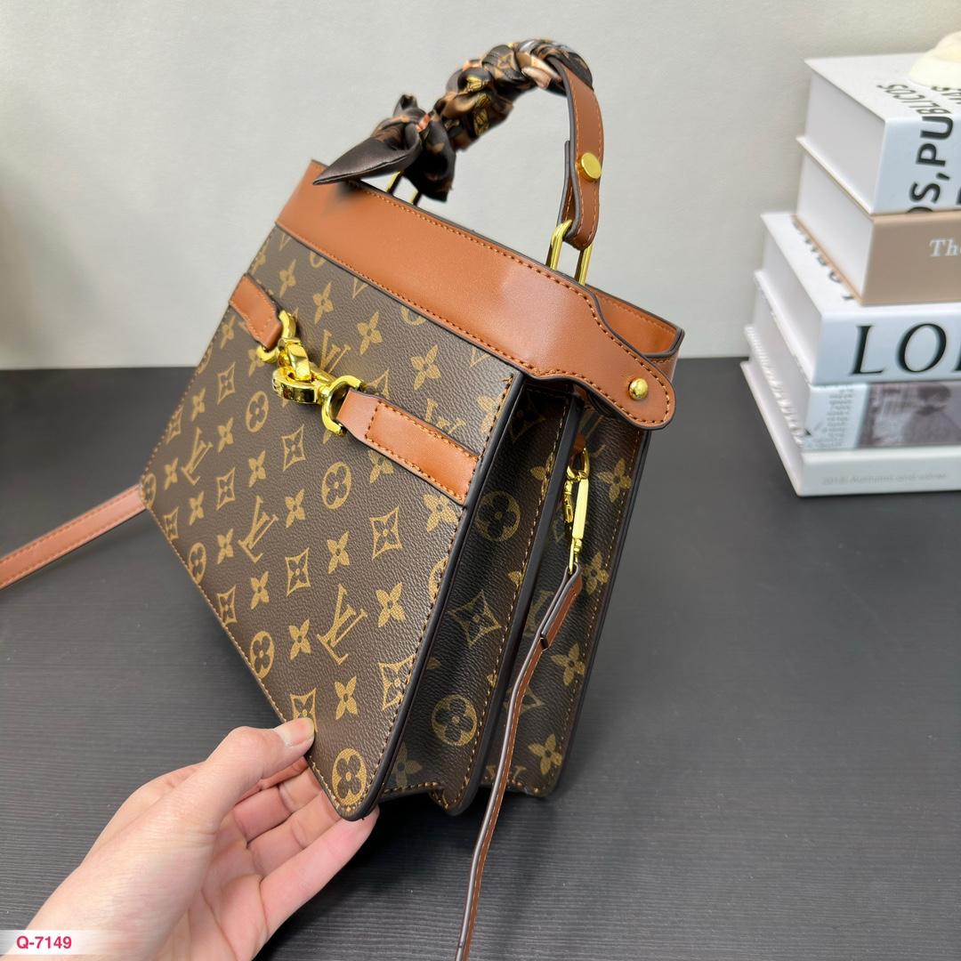 Replica Louis Vuitton Bag 26*10*20CM