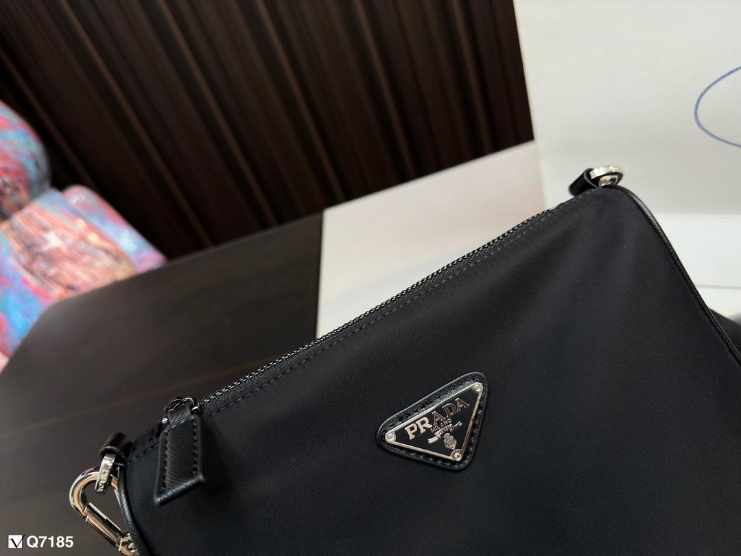 Replica Prada Bag 26*26CM