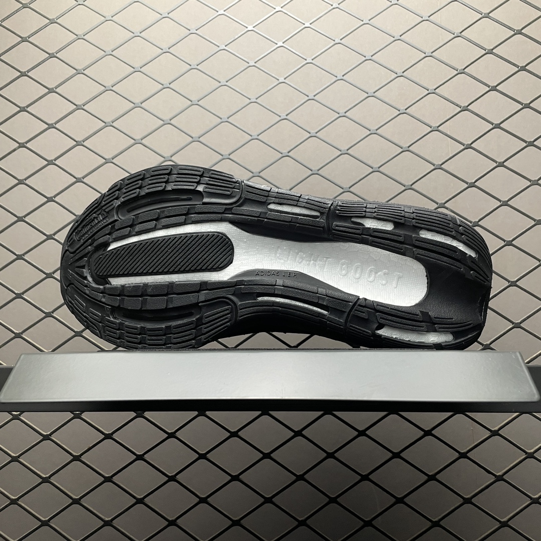 Replica Adidas Shoe Y-3 x Adidas Ultra Boost Light Y3 IF2347