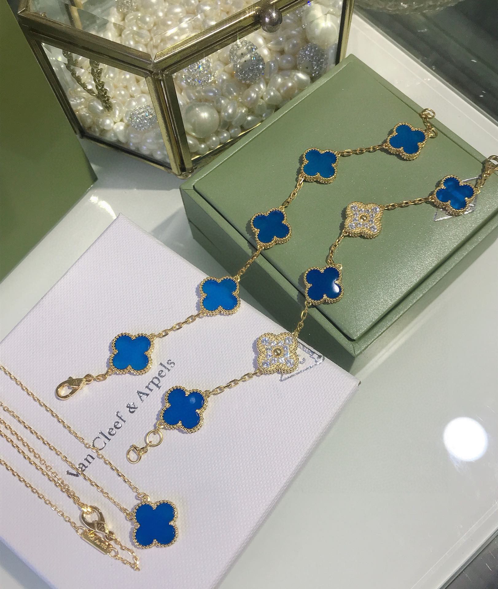 Replica VanCleef Arpels Bracelet