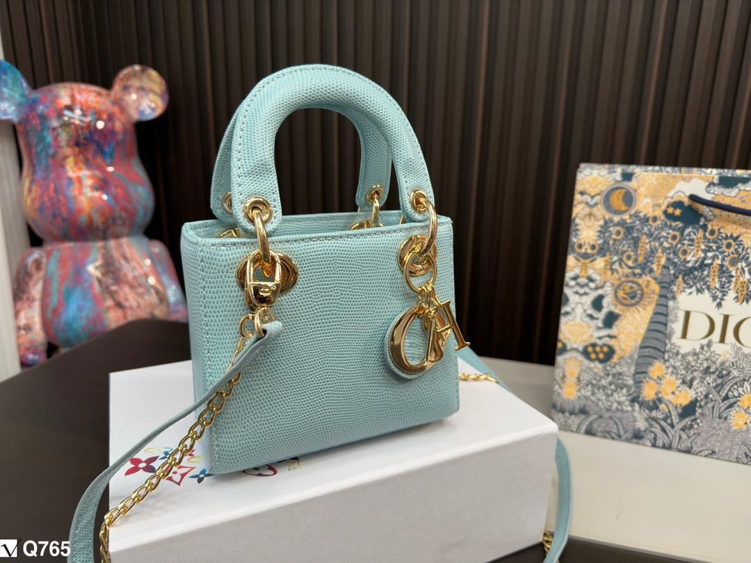 Replica Dior Bag  17*7*14CM