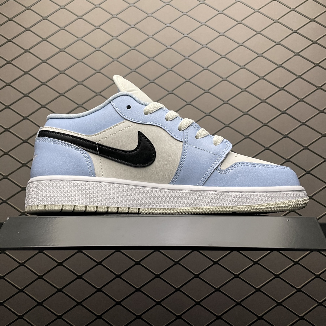 Replica Air Jordan Shoe Air Jordan 1 Low 554723-401 Size 35.5-40
