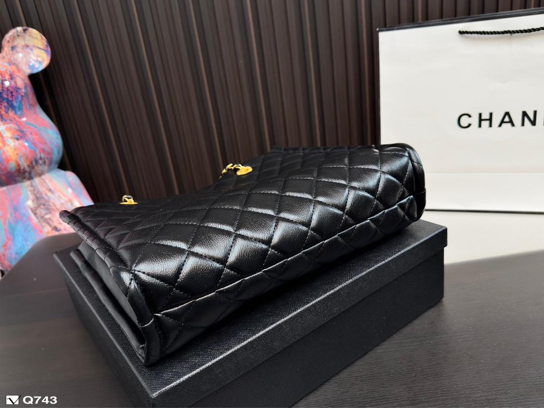 Replica Chanel Bag 32*28CM