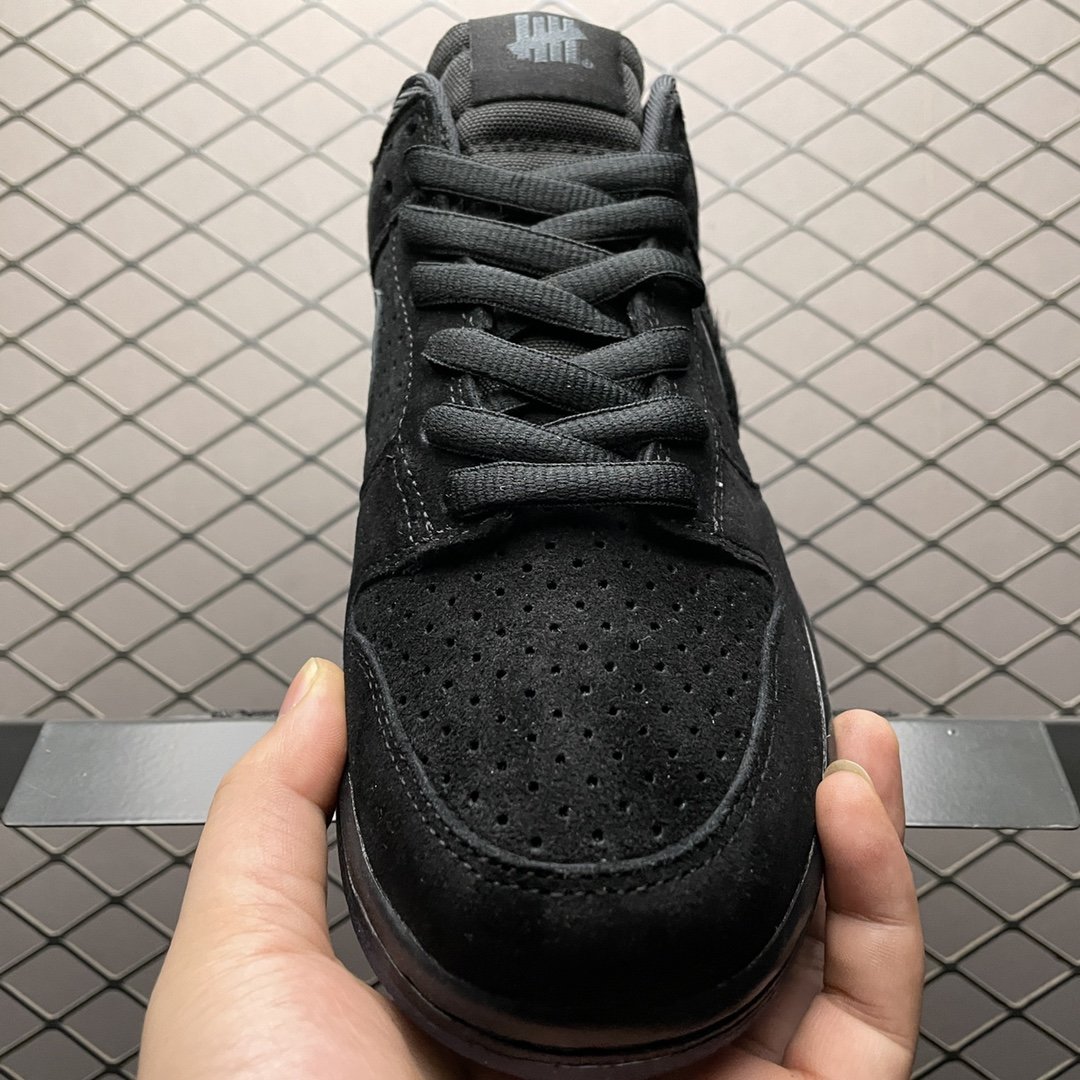 Replica Nike Dunk SB Shoe Undefeated x NIKE Dunk LowDO9329-001 36-46