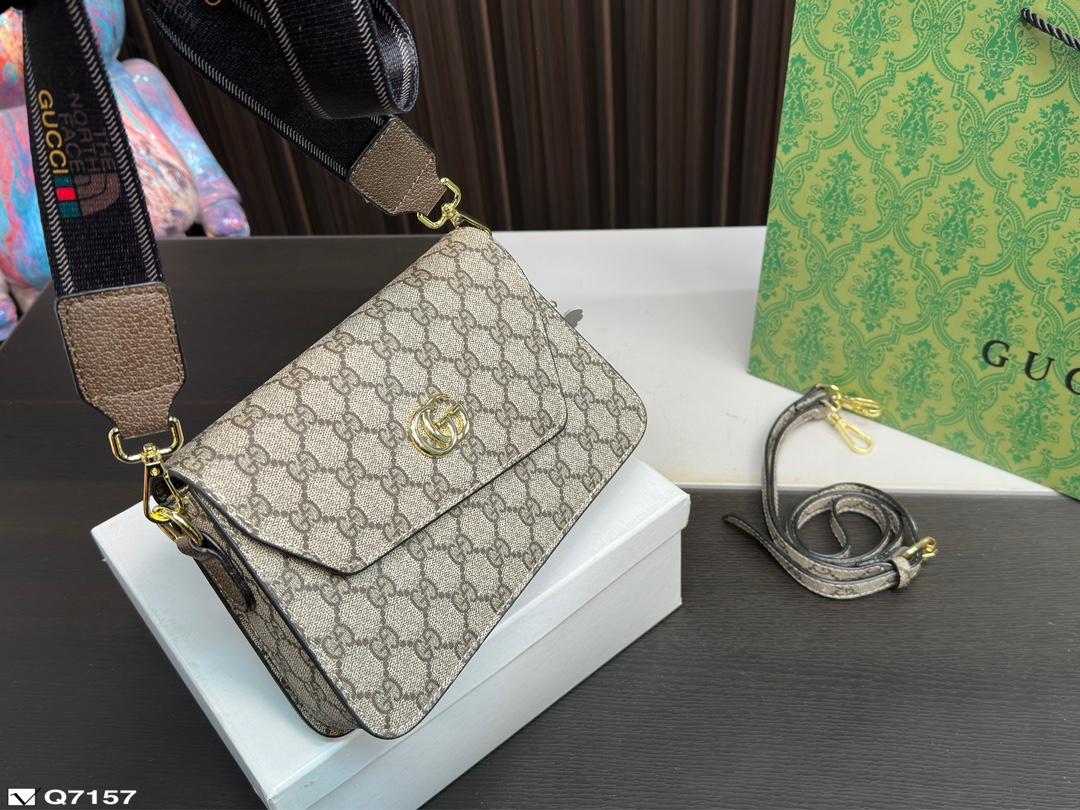 Replica Gucci Bag 15*23CM