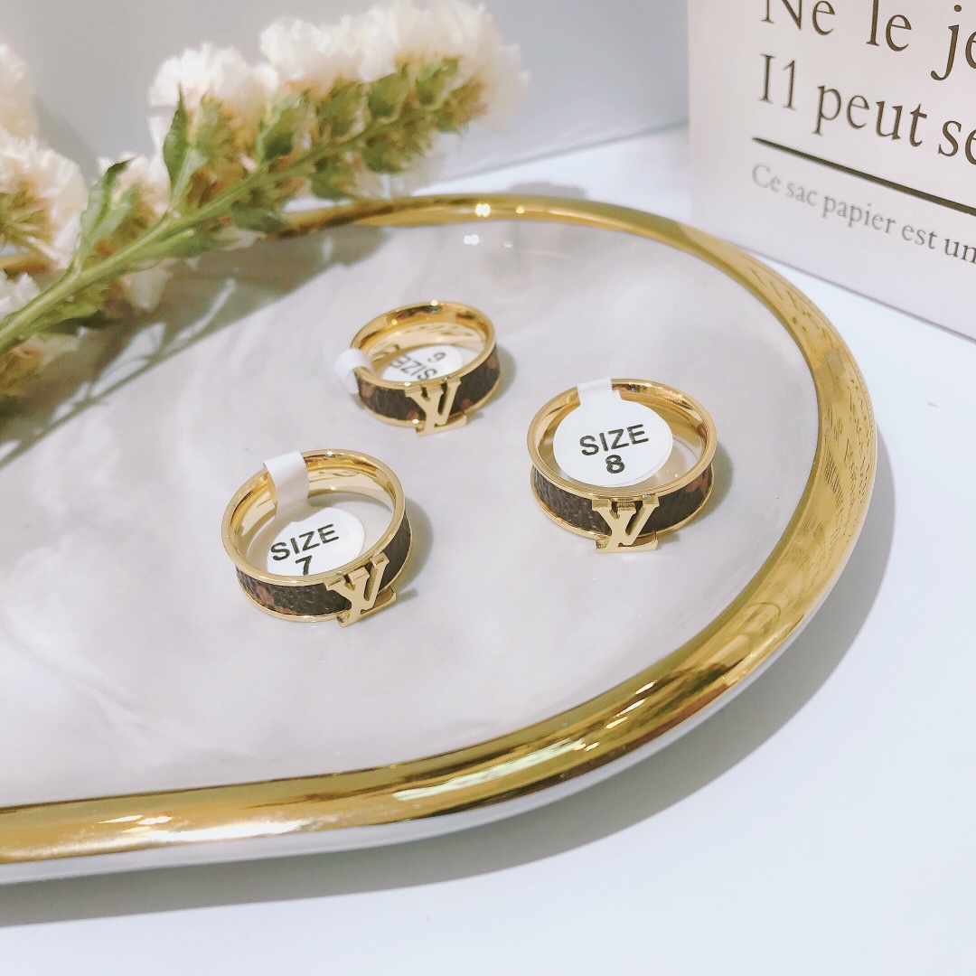Replica LOUIS VUITTON Ring