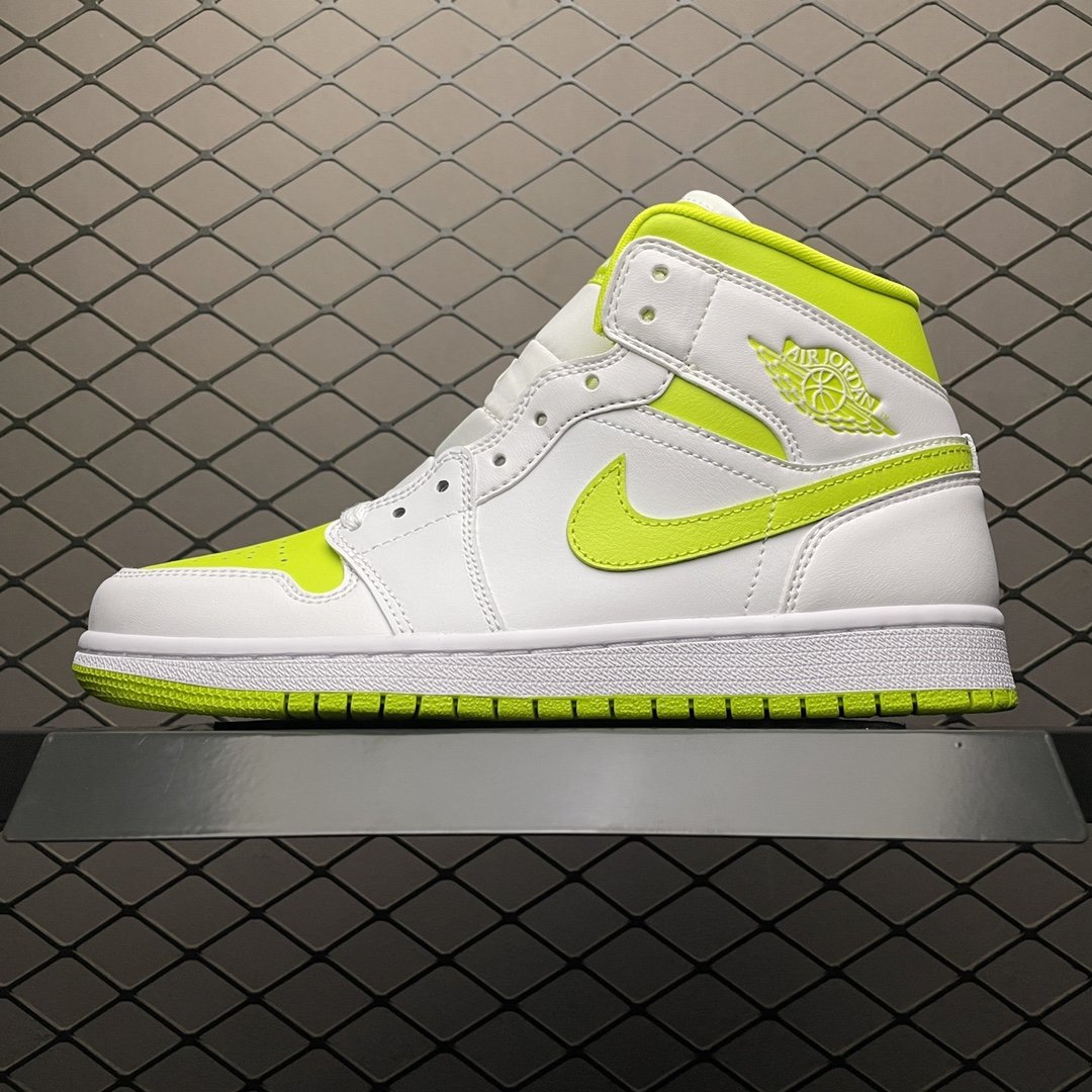 Replica Air Jordan Shoe Air Jordan 1 MidBQ6472-131