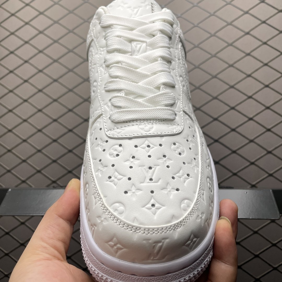 Replica Louis Vuitton Shoe Louis Vuitton x Nike Air Force White Size 38-45 65PHIO53