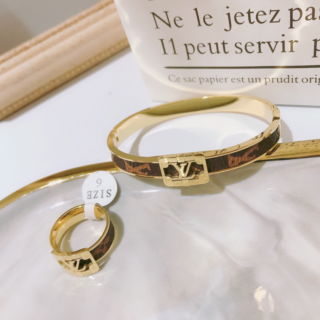 Replica LOUIS VUITTON Bangle