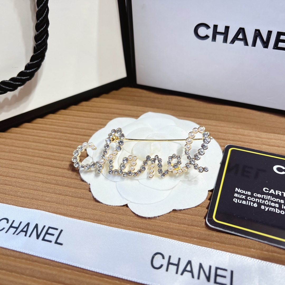 Replica CHANEL Brooch