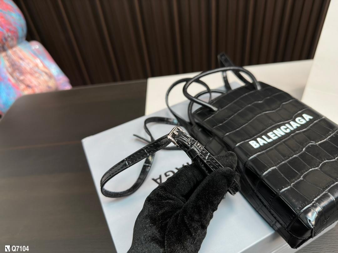 Replica Balenciaga Bag 11*17CM