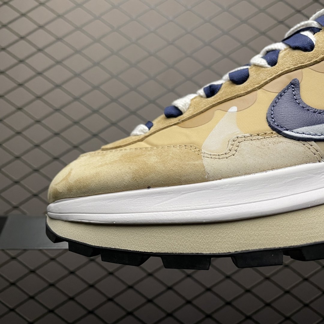 Replica Nike Shoe Sacai X Nike Vaporwaffle DD1875-200 Size 36-46