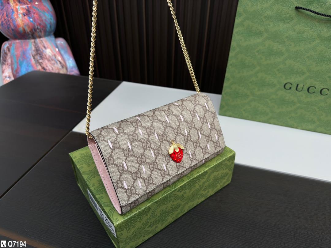 Replica Gucci Bag 11*21CM