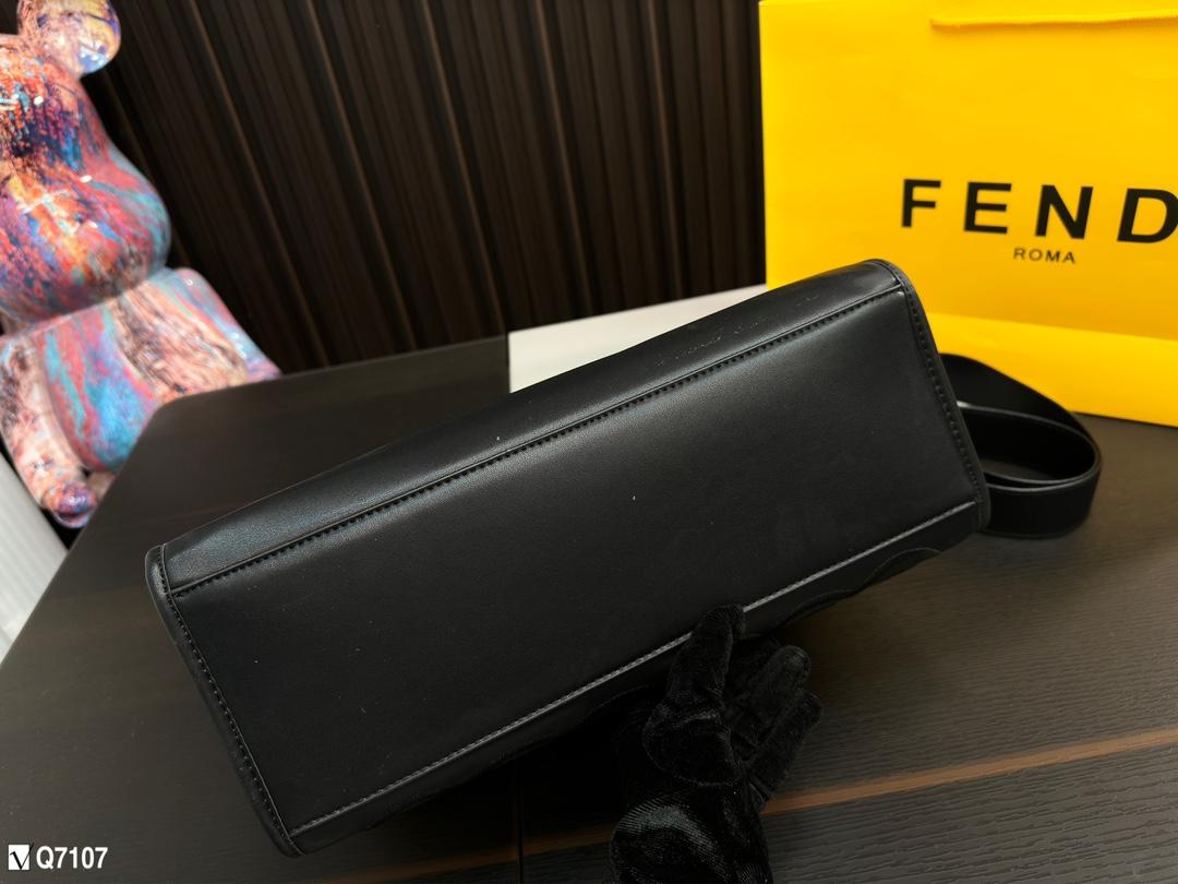 Replica Fendi Bag 34*29CM
