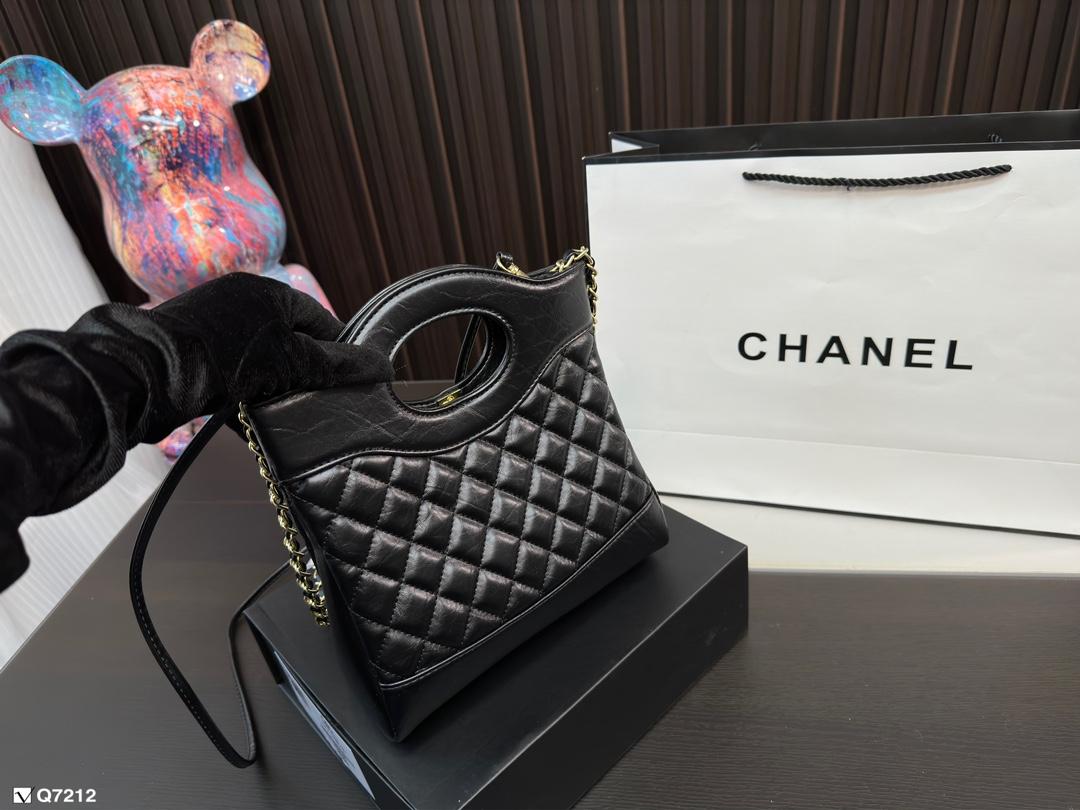 Replica Chanel Bag 17*22CM