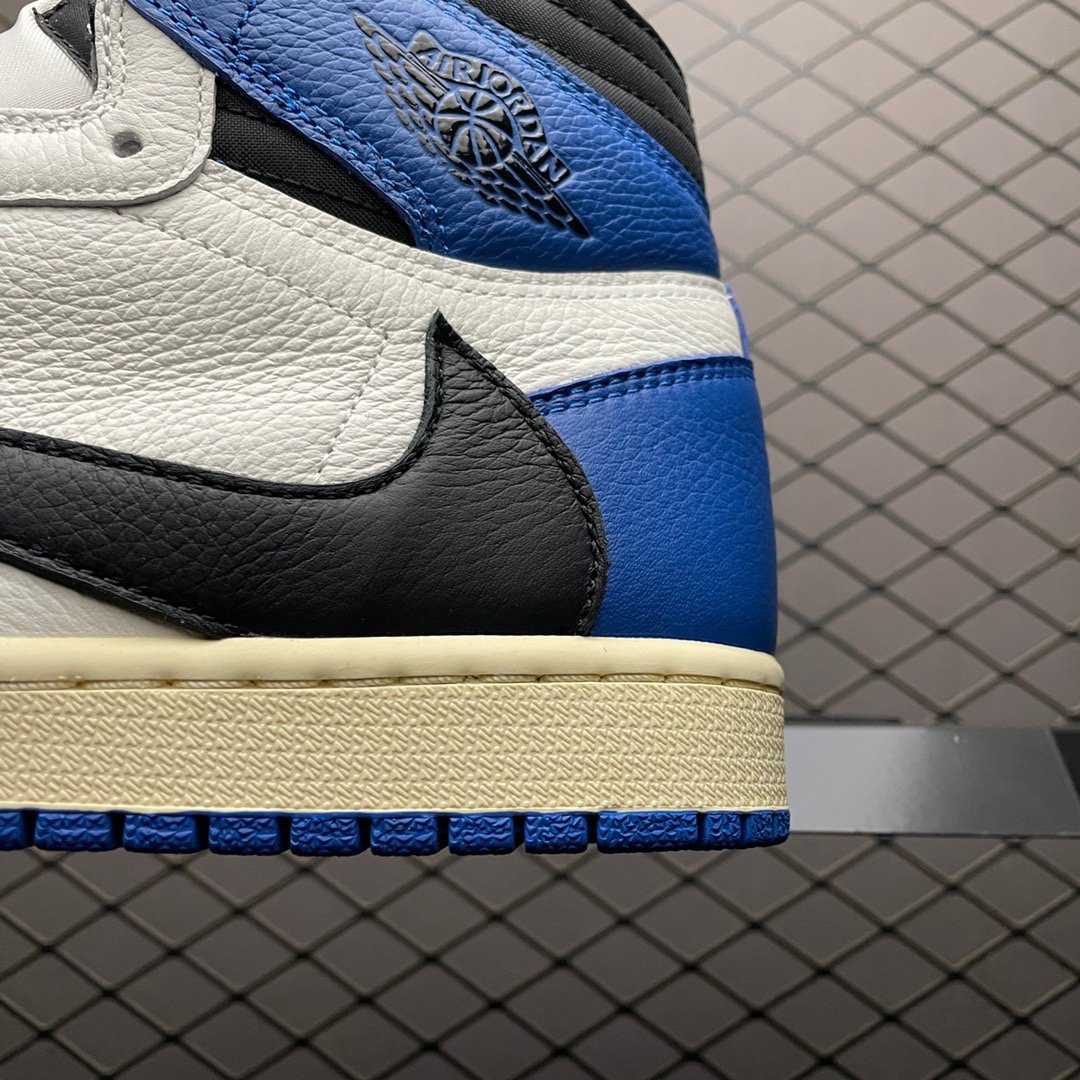 Replica Air Jordan Shoe On Sale Travis Scott x Air Jordan 1TS Size 36-47.5