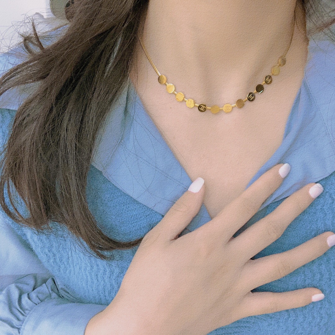 Replica CHANEL Necklace