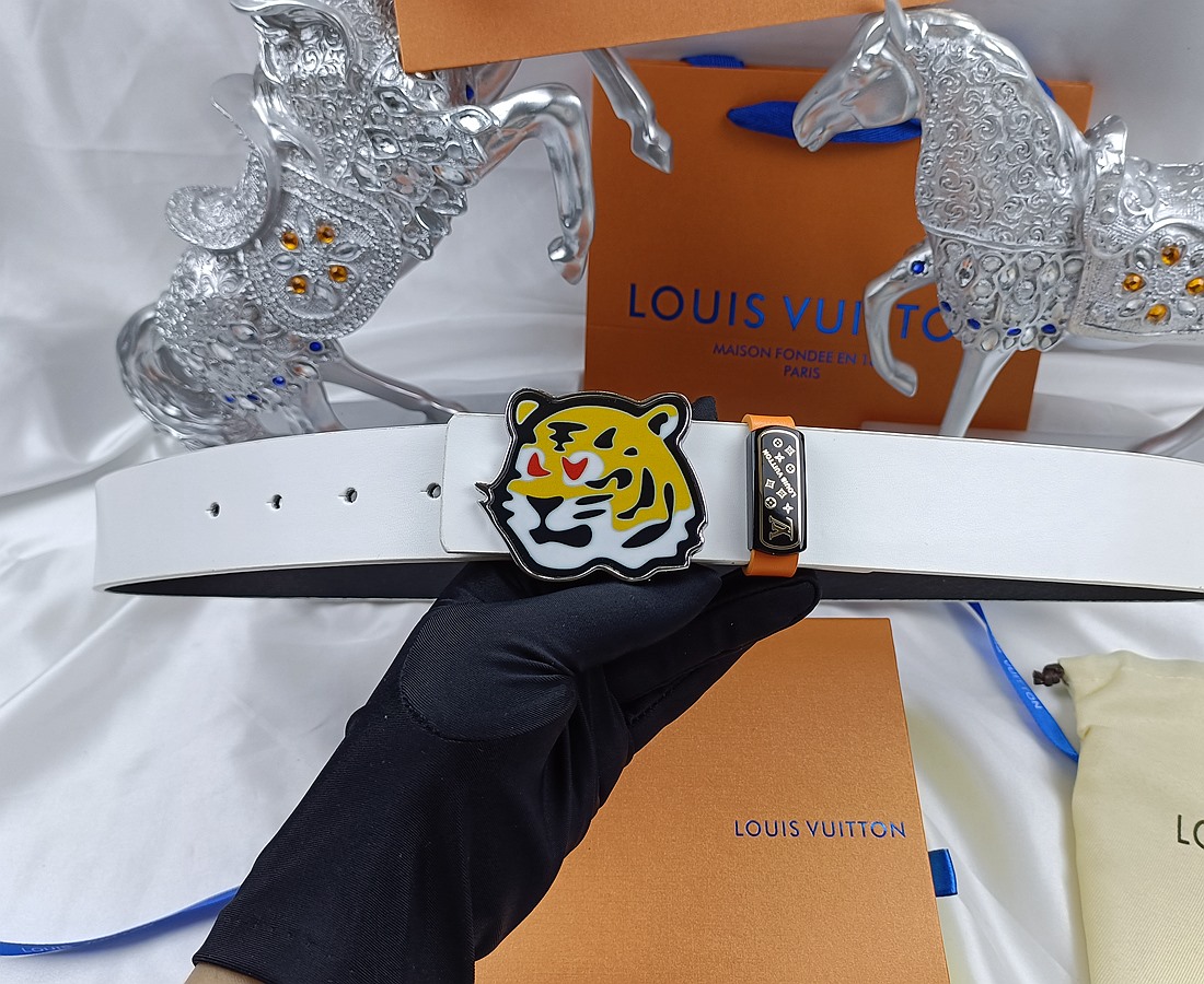 Replica LV belt