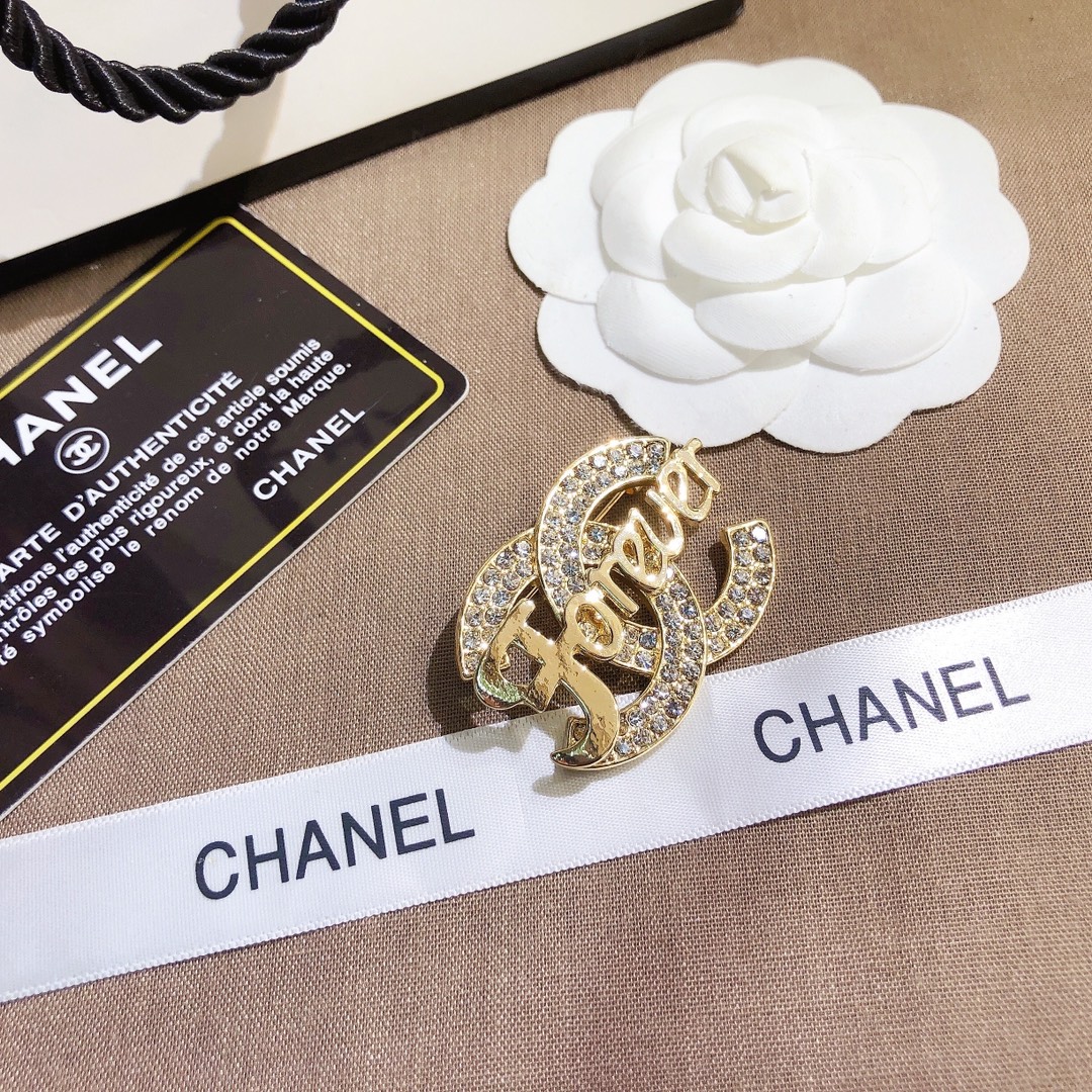 Replica CHANEL Brooch