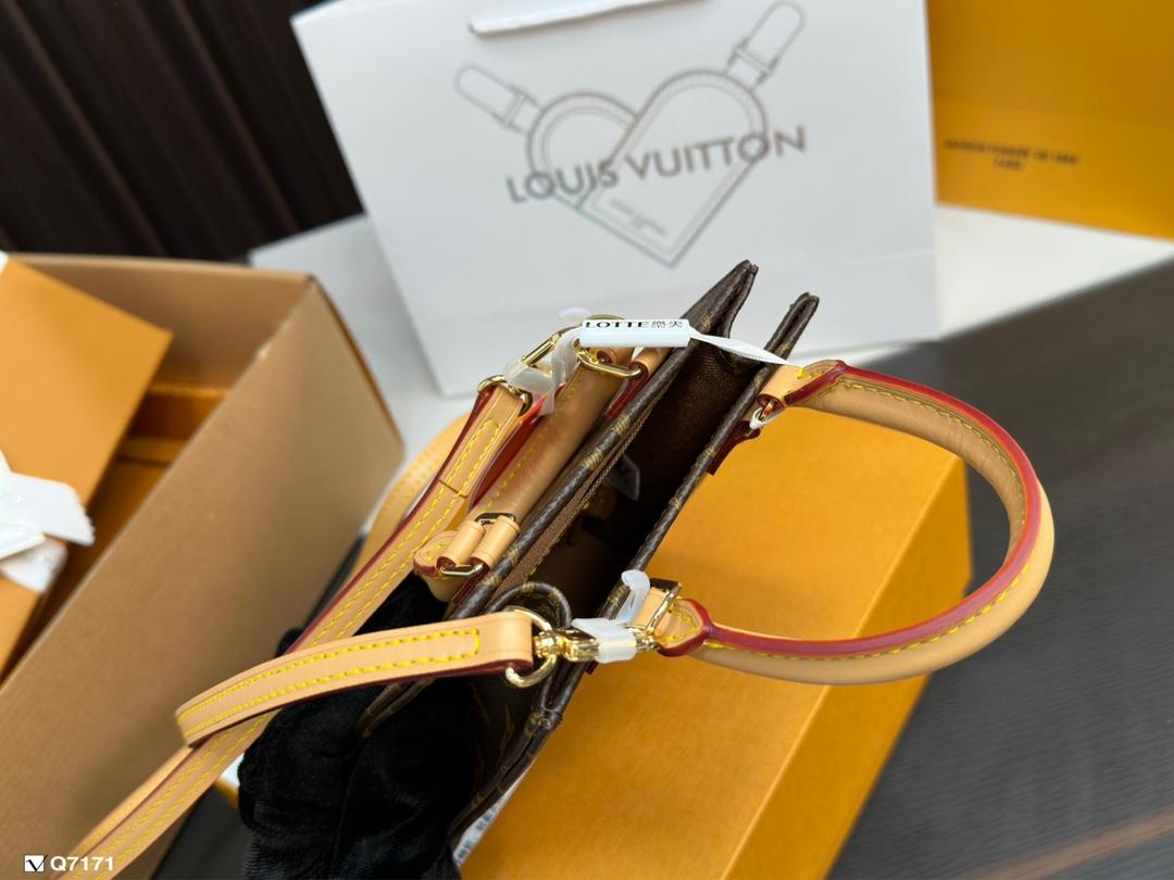 Replica Louis Vuitton Bag 13*17CM