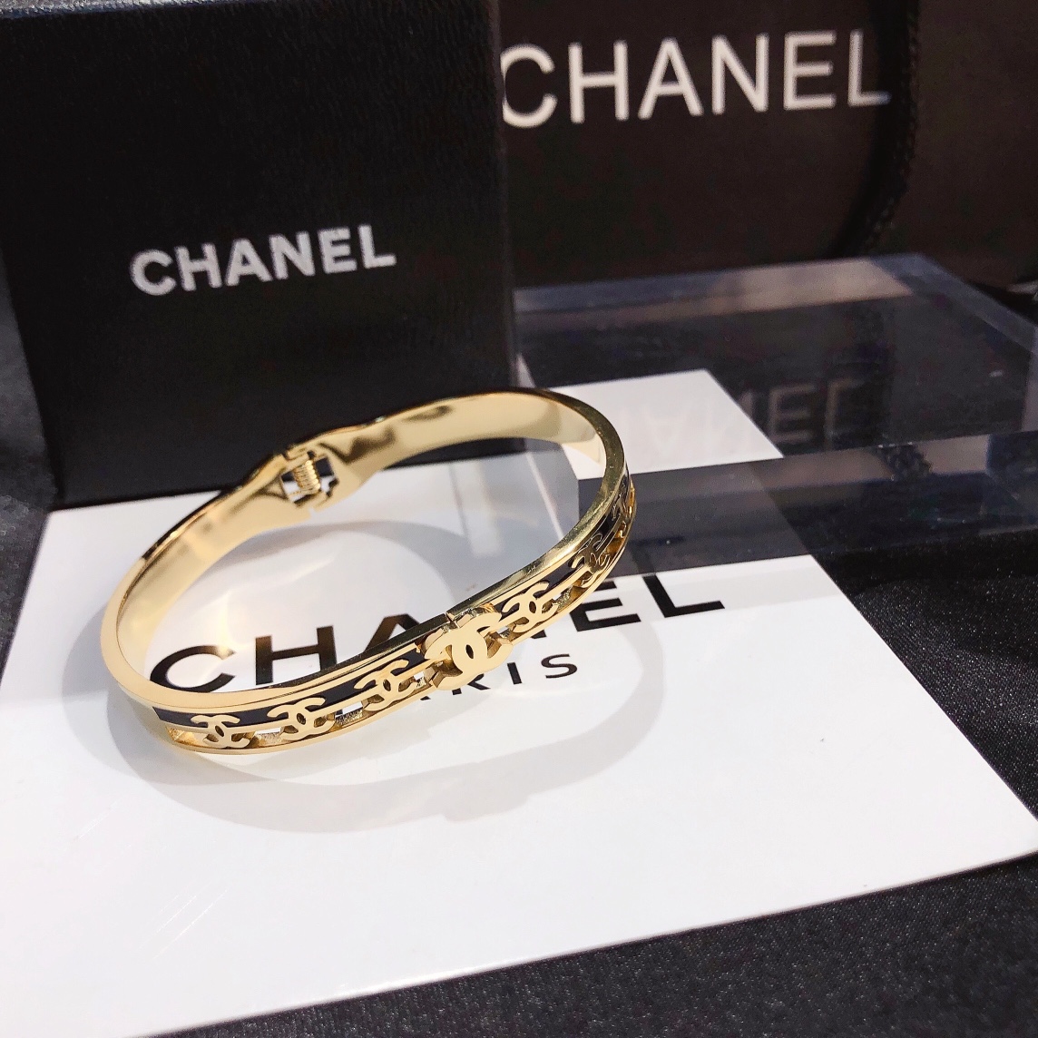 Replica CHANEL Bangle