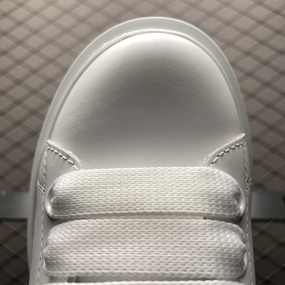 Replica Alexander McQueen Shoe Alexander McQueen Size 35-45 White Limited