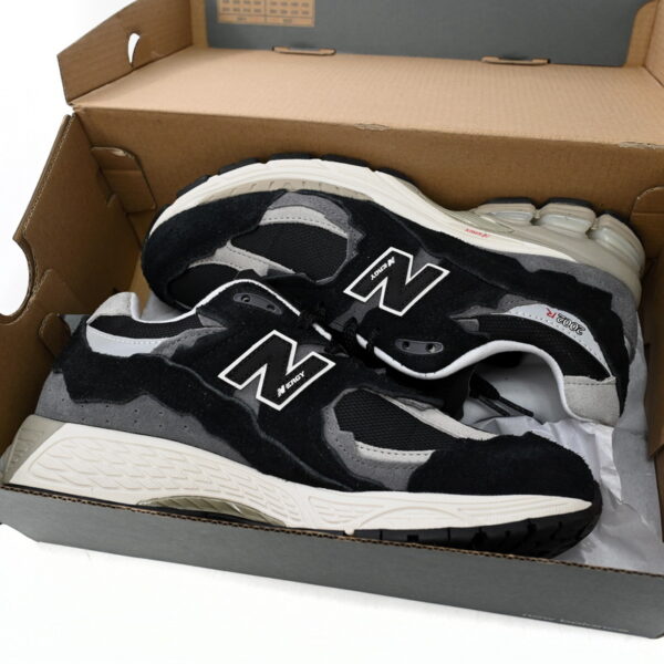 Replica New Balance Shoe  M2002RDJ New Balance 2002R Lnk Black