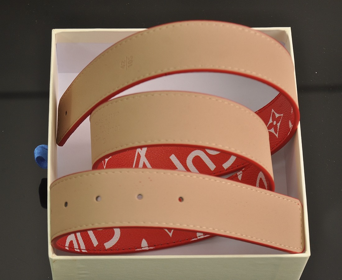Replica LV belt