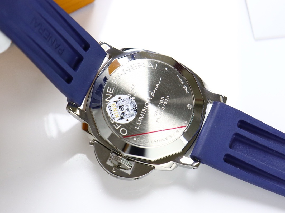 Replica Panerai Automatic Machine Watch 42MM