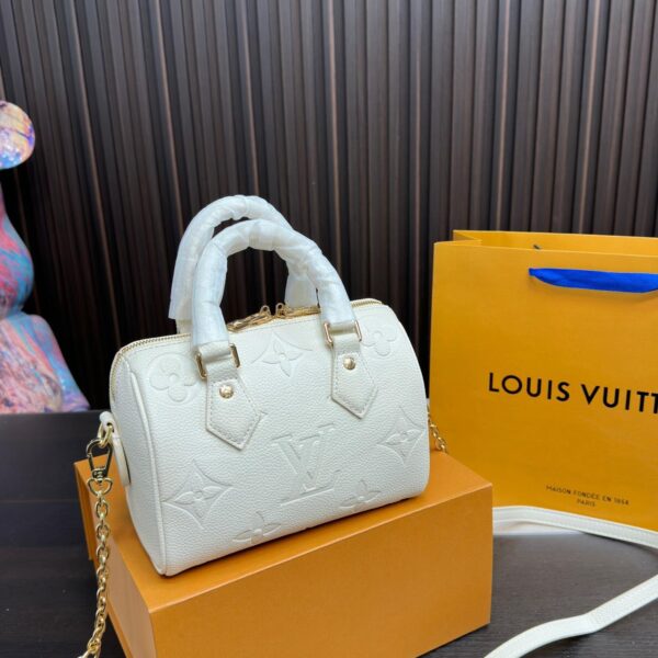 Replica Louis Vuitton Bag 20*13CM