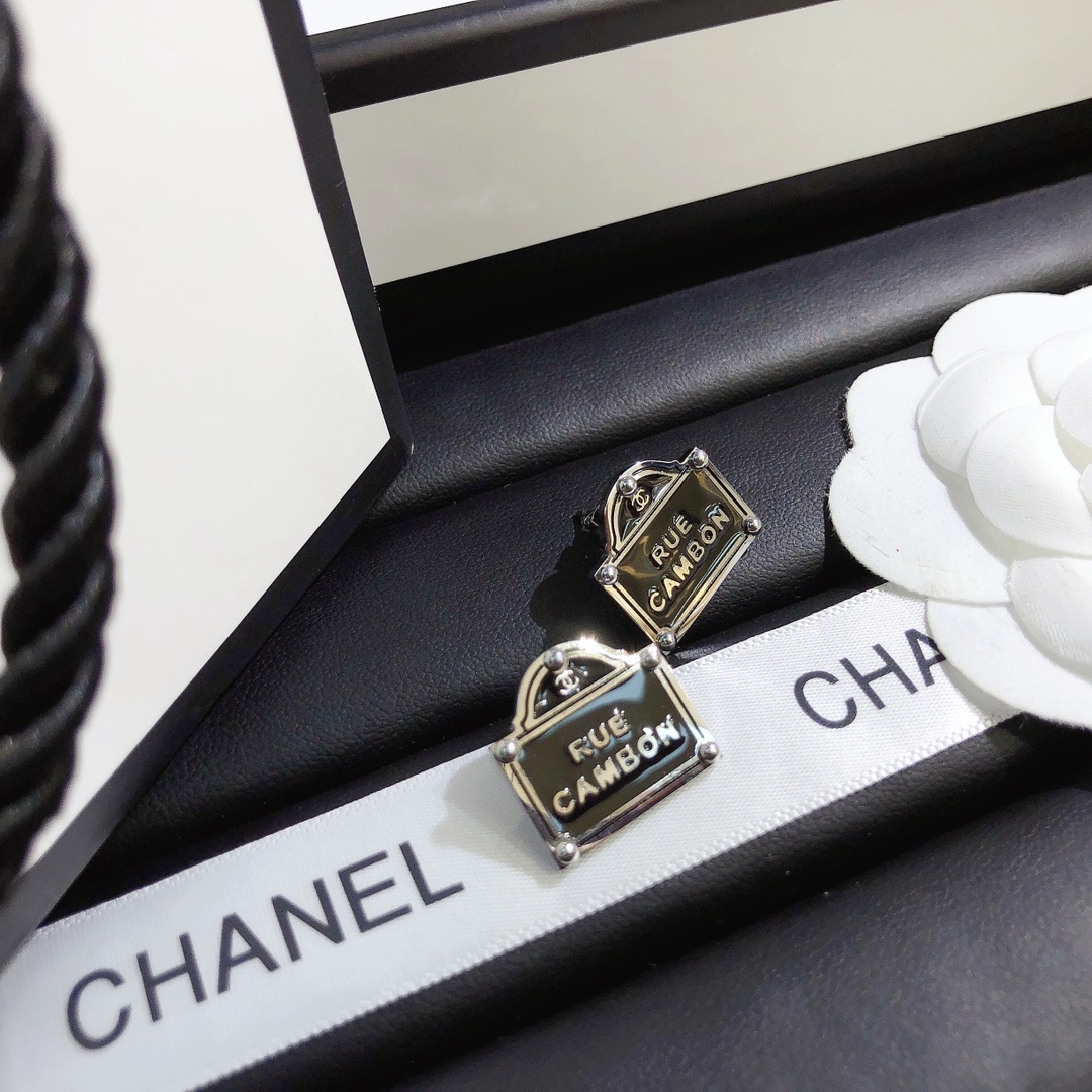 Replica CHANEL Earring