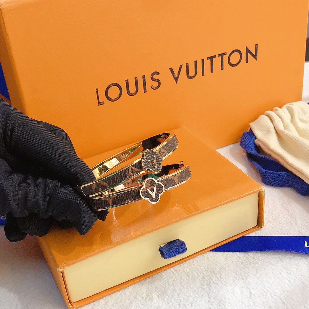 Replica LOUIS VUITTON Bangle