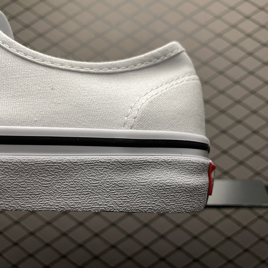 Replica Vans Shoe Vans Authentic35-39 0931