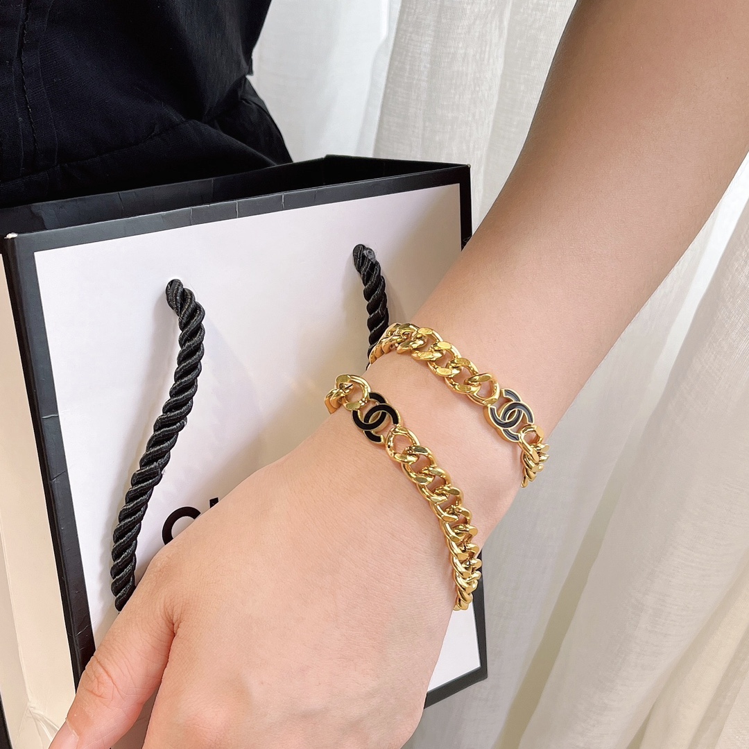 Replica CHANEL Necklace