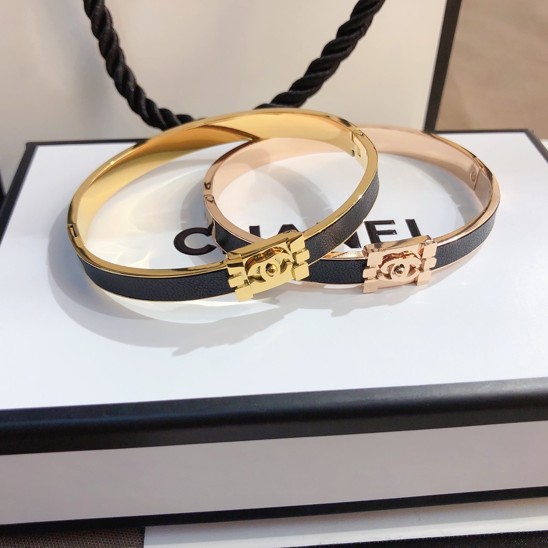 Replica CHANEL Bangle