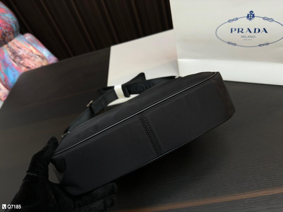 Replica Prada Bag 26*26CM