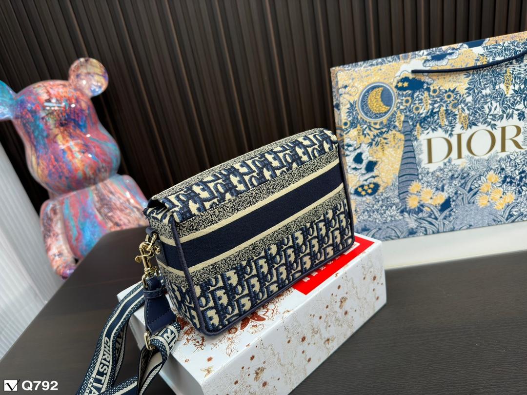 Replica Dior Bag 23*14CM