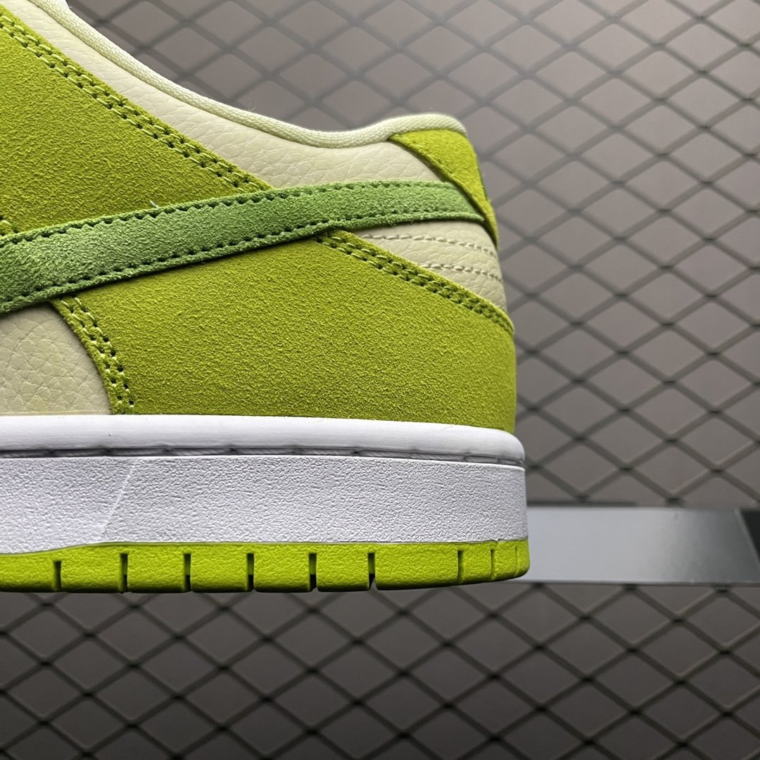 Replica Nike Dunk SB Shoe Nike SB Dunk Low  DM0807-300  Size 36-46