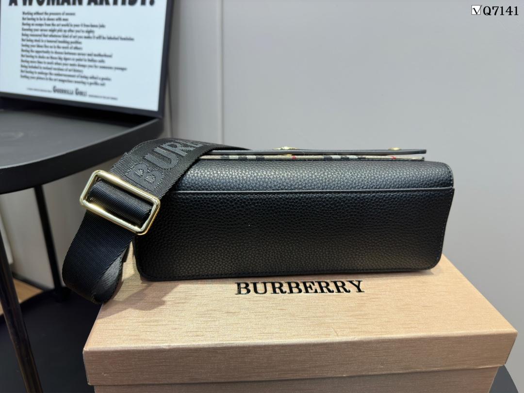 Replica Burberry Bag 21*16CM