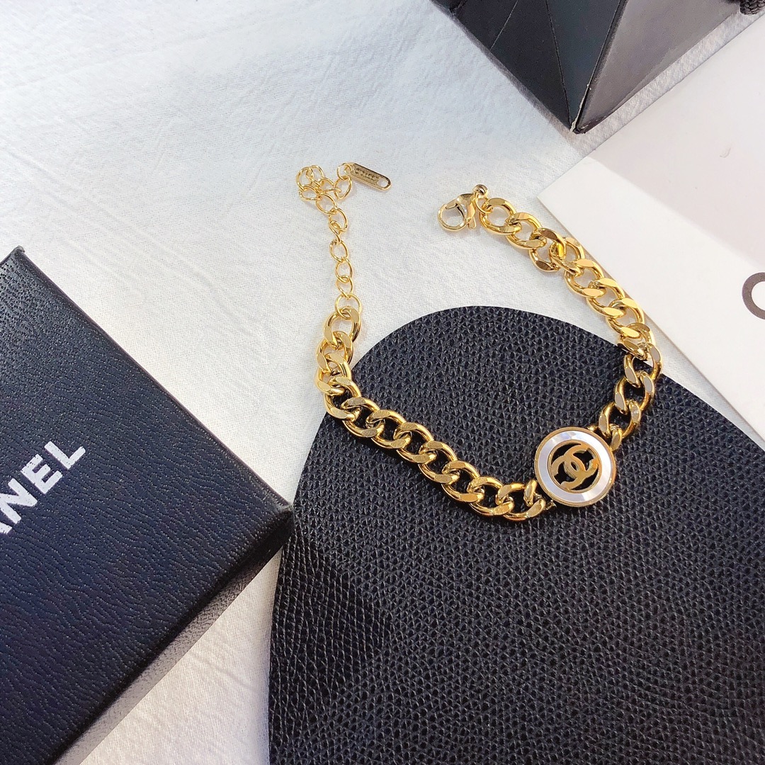 Replica CHANEL Bracelet