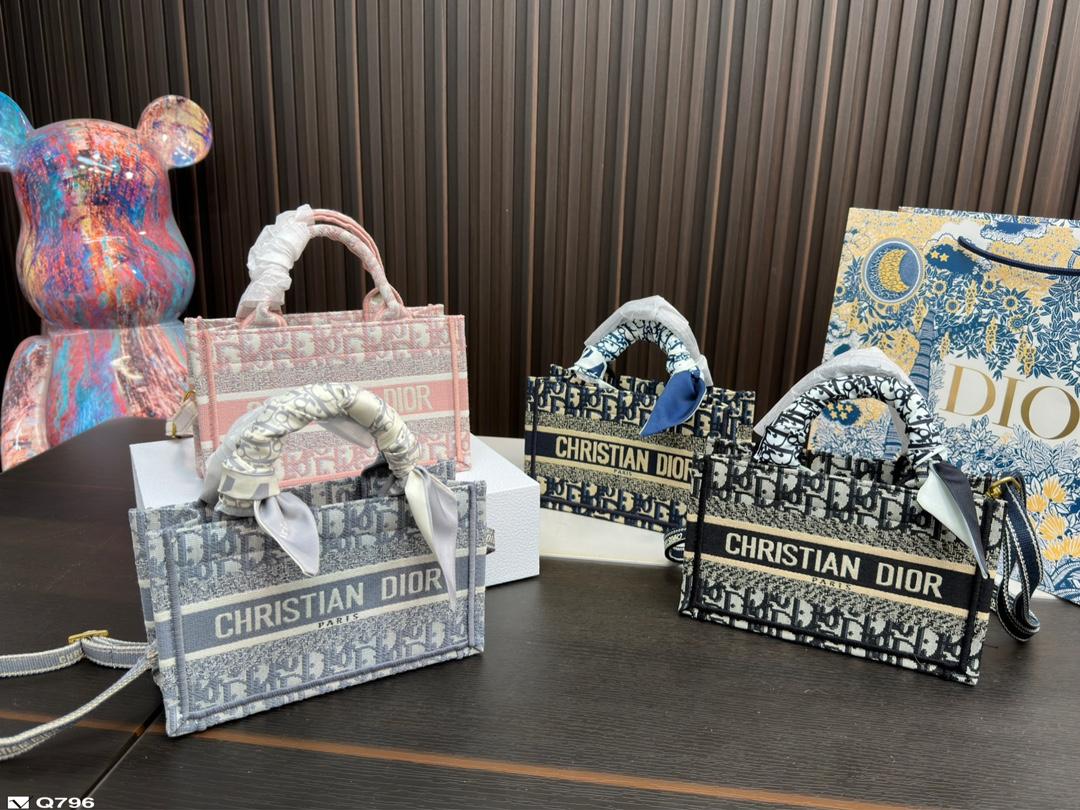 Replica Dior Bag 20*13CM