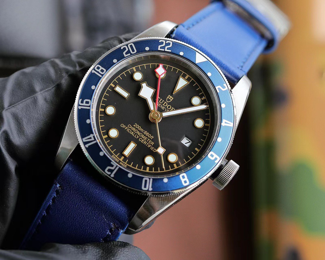 Replica Tudor 904l Stainless Steel GMT Automatic Machine Watch 42MM