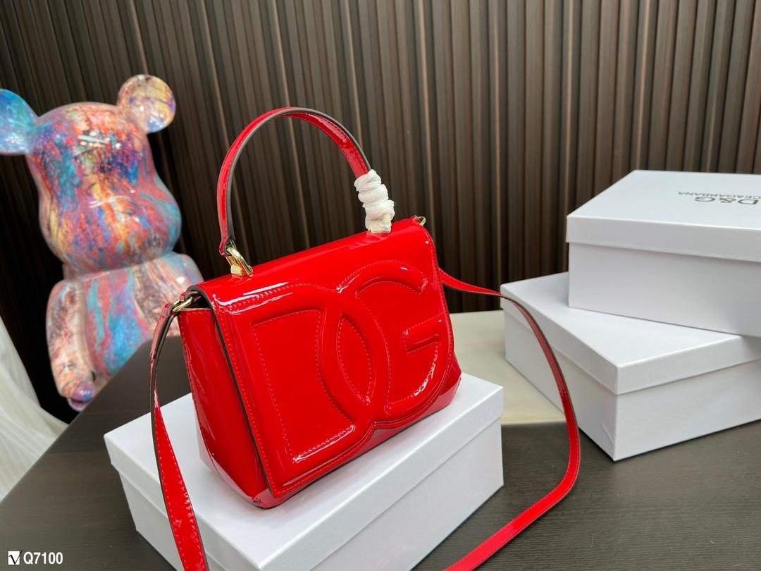 Replica Dolce Gabbana Bag 22*17CM
