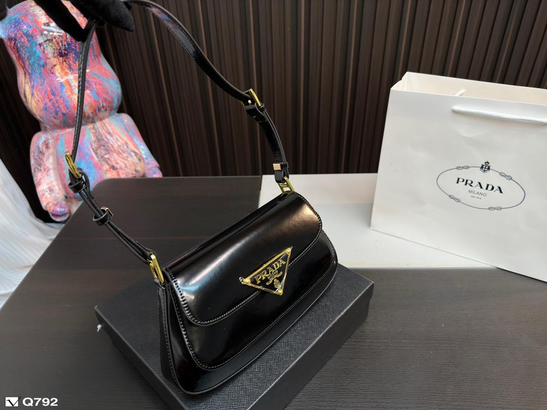 Replica Prada Bag 14*26CM