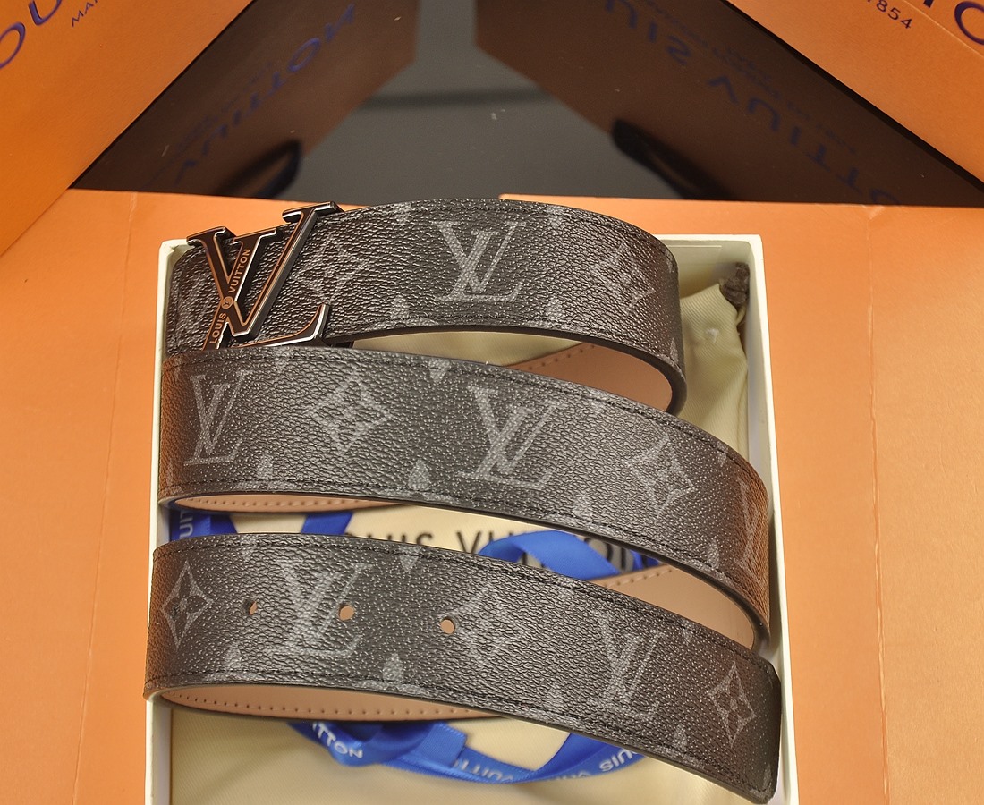 Replica LV belt