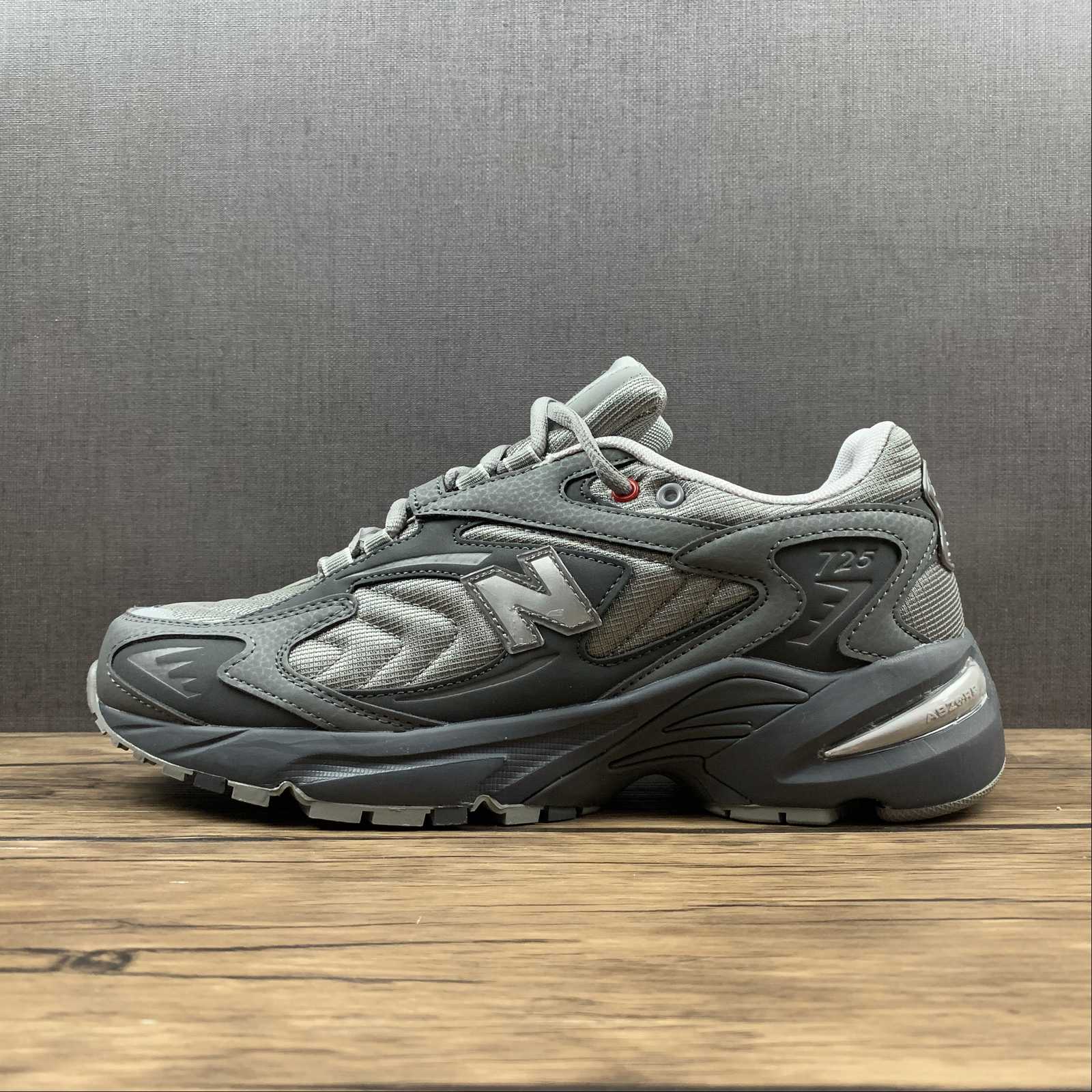 Replica New Balance Shoe New Balance NB725 ML725C 36-45