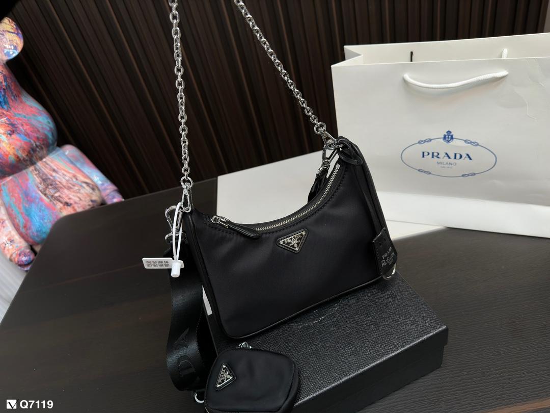Replica Prada Bag 22*11CM