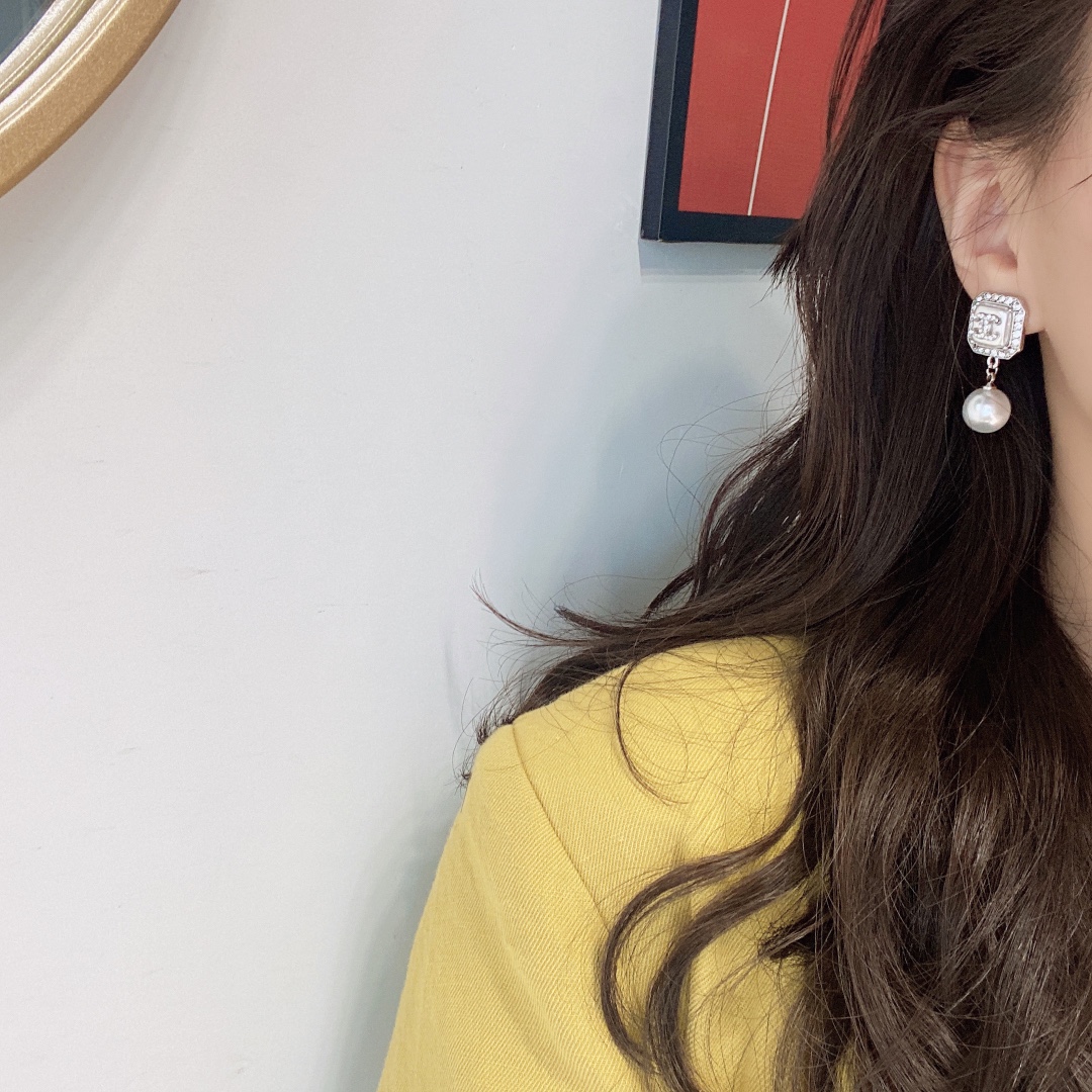 Replica CHANEL Earring