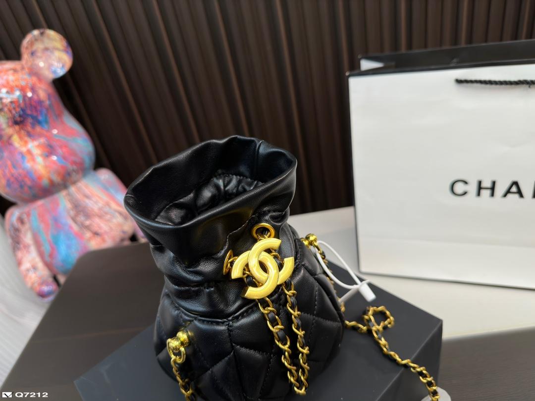 Replica Chanel Bag 15*13CM
