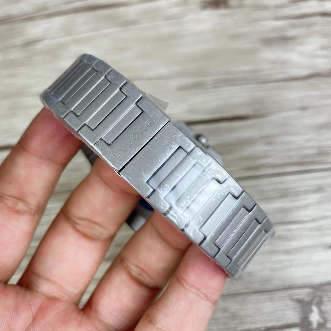 Replica BVLGARI 904l Stainless Steel Quartz Watch 42MM